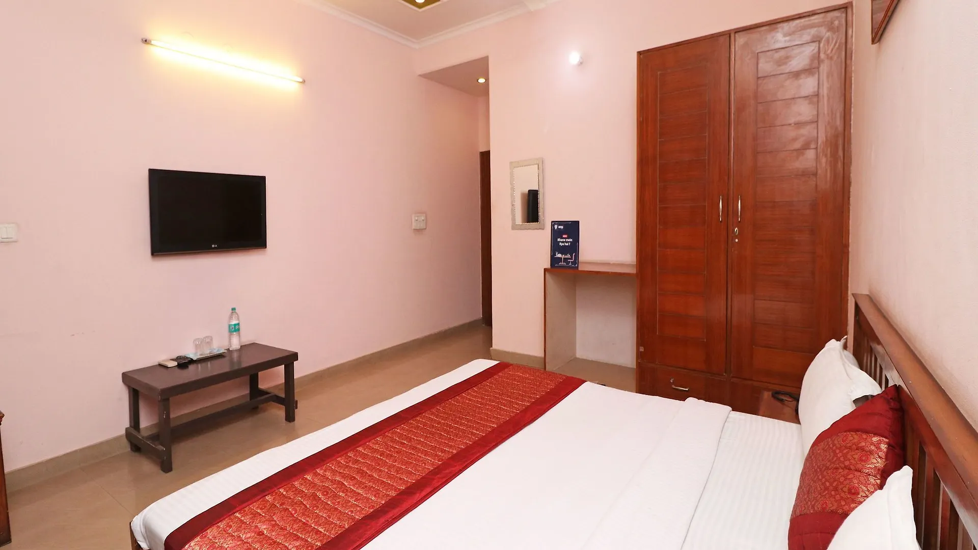 Oyo 6539 Home Stay Laxmi Villa Gurgaon 2*,