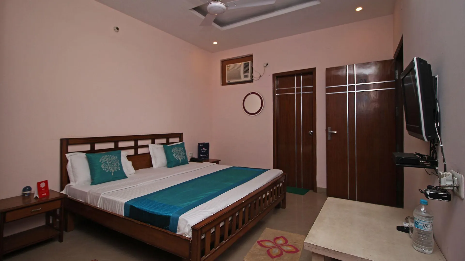 Oyo 6539 Home Stay Laxmi Villa Gurgaon Indien